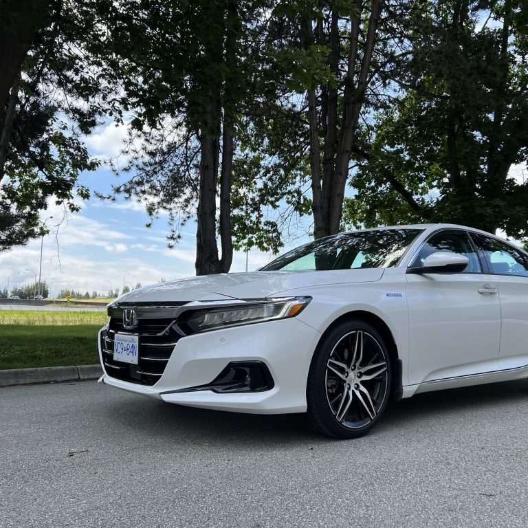 2022 Honda Accord Touring 2.0 Hybrid